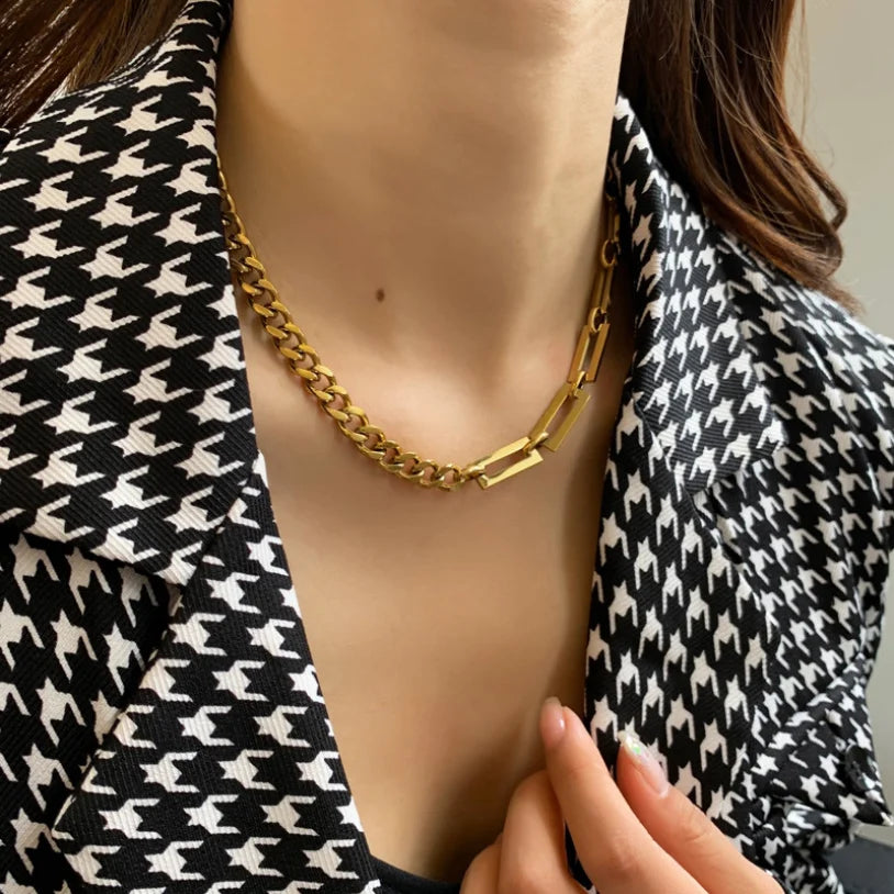 Women Assorted Necklaces & Bracelets